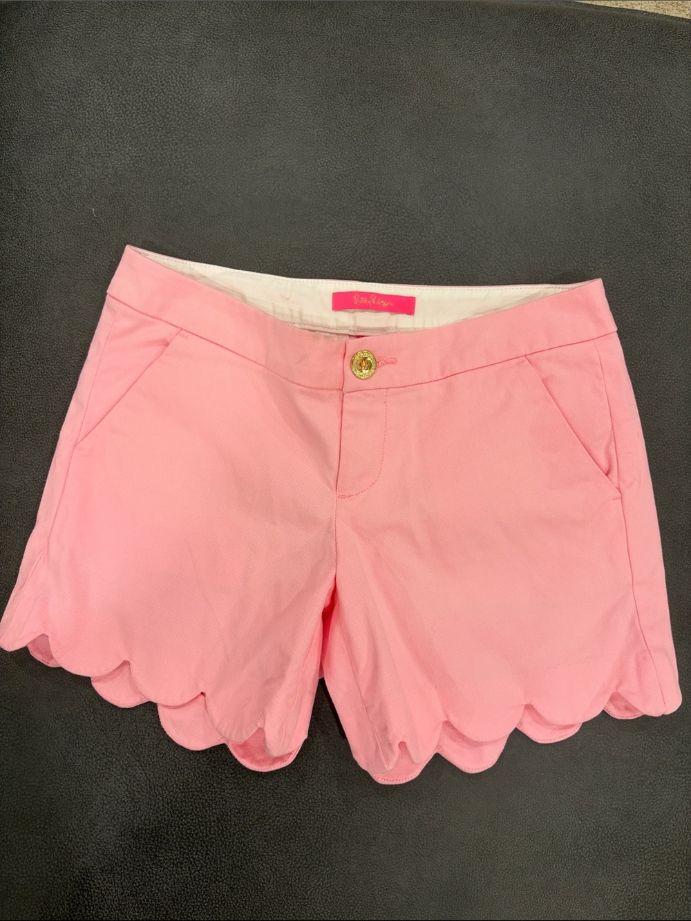 Lilly Pulitzer Pink Scallop-Hem Bermuda Shorts size 0- fits 27” waist